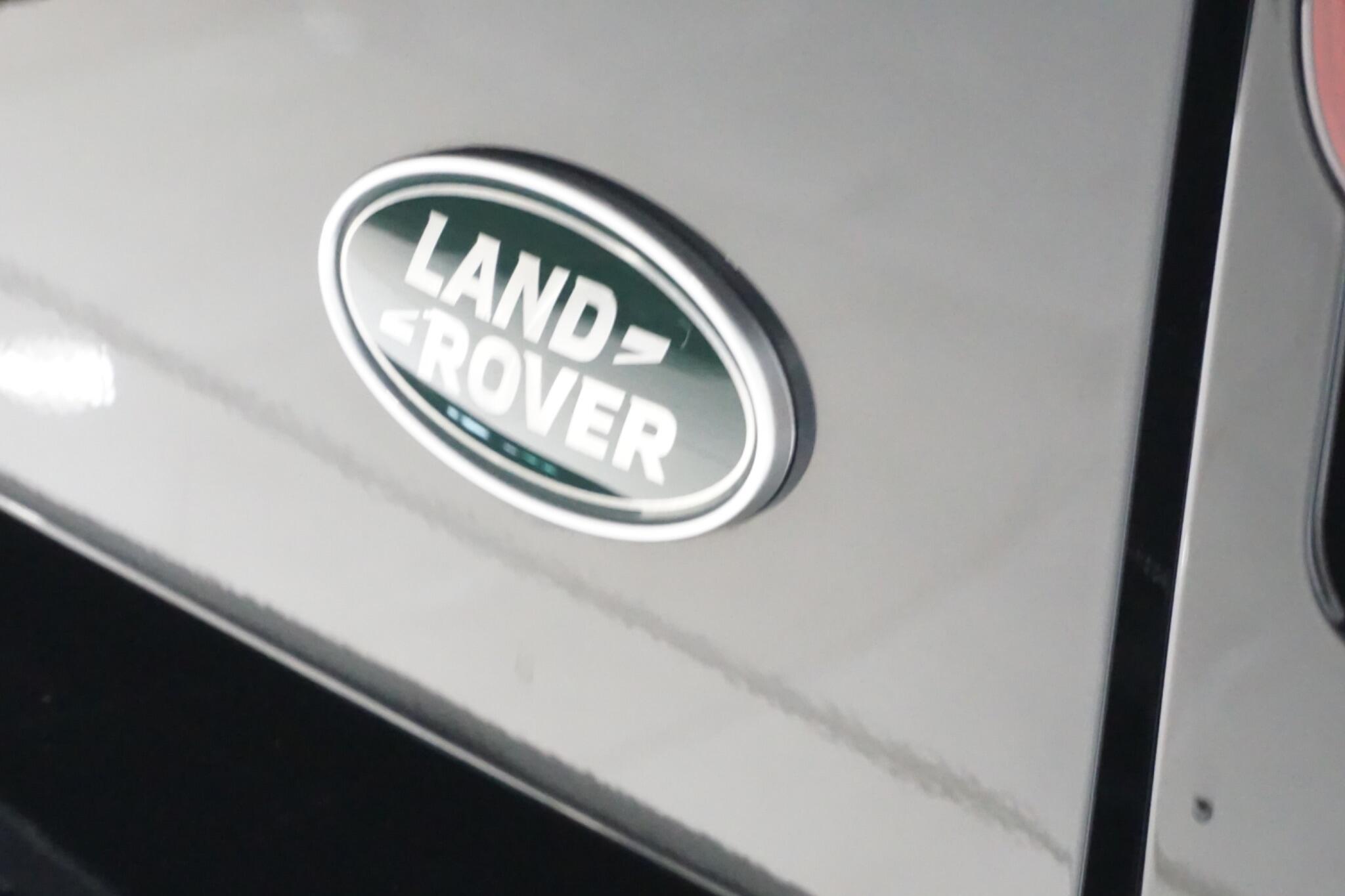 Land Rover Defender 110 3.0 D250 MHEV XS Edition SUV 5dr Diesel Auto 4WD Euro 6 (s/s) (250 ps)